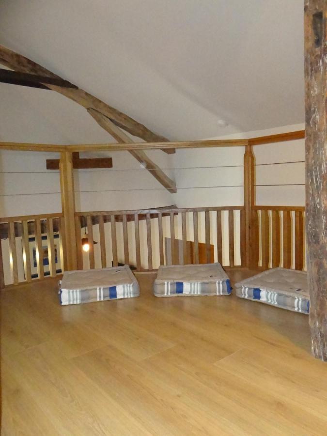 L'Oratori : Chambre La Gabarre Sérignac エクステリア 写真